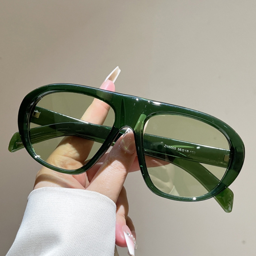 Vintage Outdoor Fashion - New Oversized Pilot Sunglasses Women Men