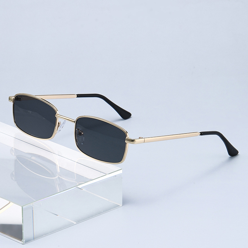 Fashion Punk Sunglasses Women  - đánh giá và giá Vintage Fashion Girl